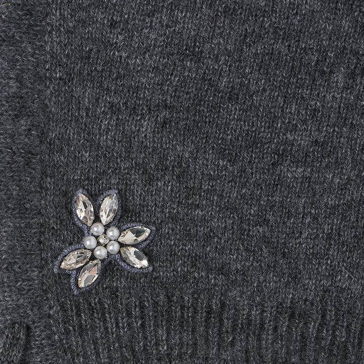 Cashmere Bonnet With Embroidery
