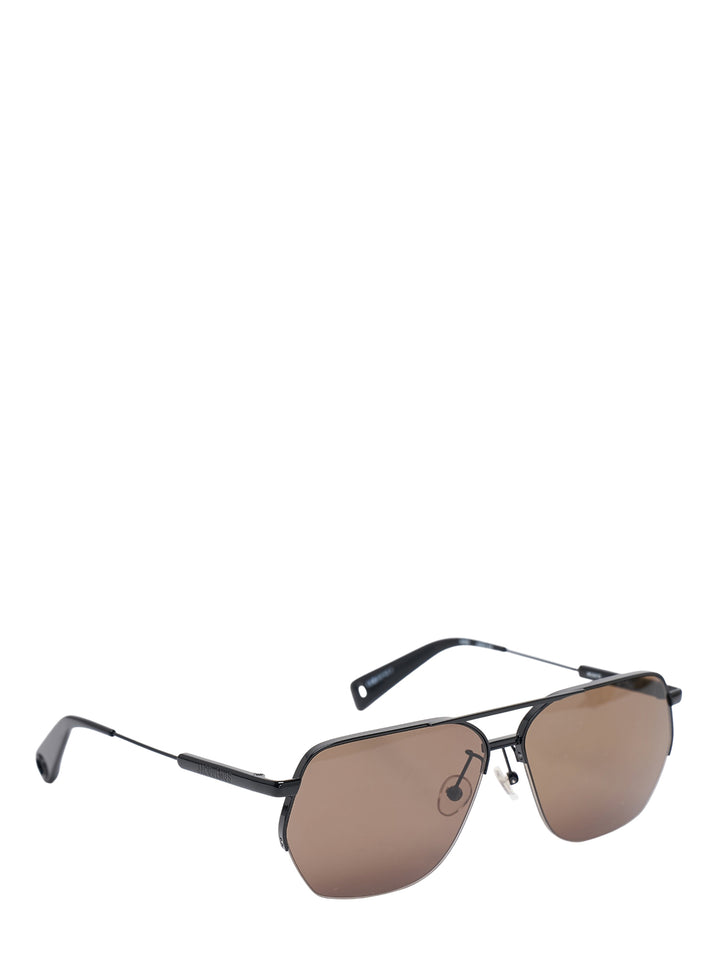 Jacquemus aviator sunglasses with a black metal double-bridge frame and brown tinted lenses, shown from the front - view 2