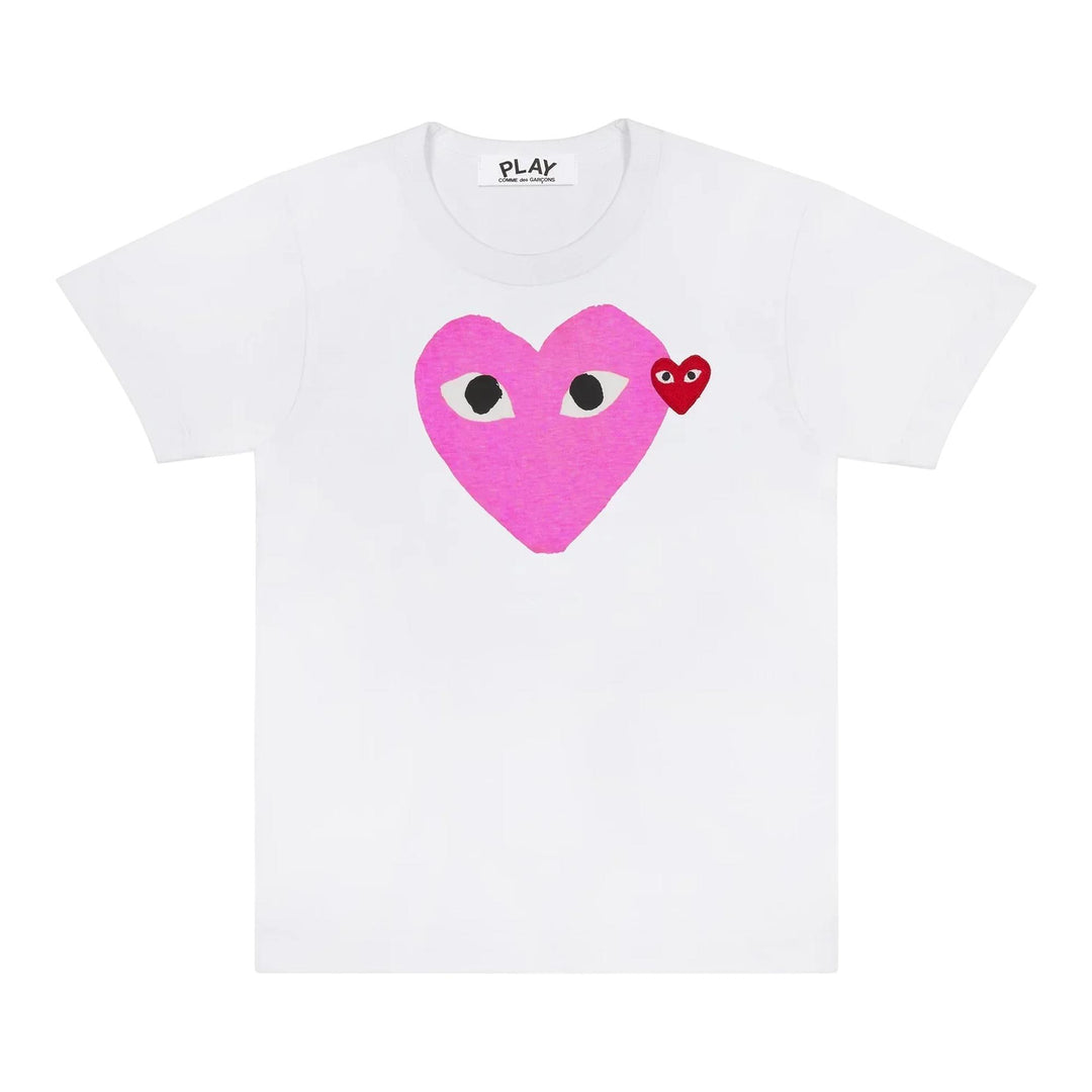 Club21 - COMME des GARCONS PLAY - Blue Heart Red Emb Tee Unisex - TEES - Pink