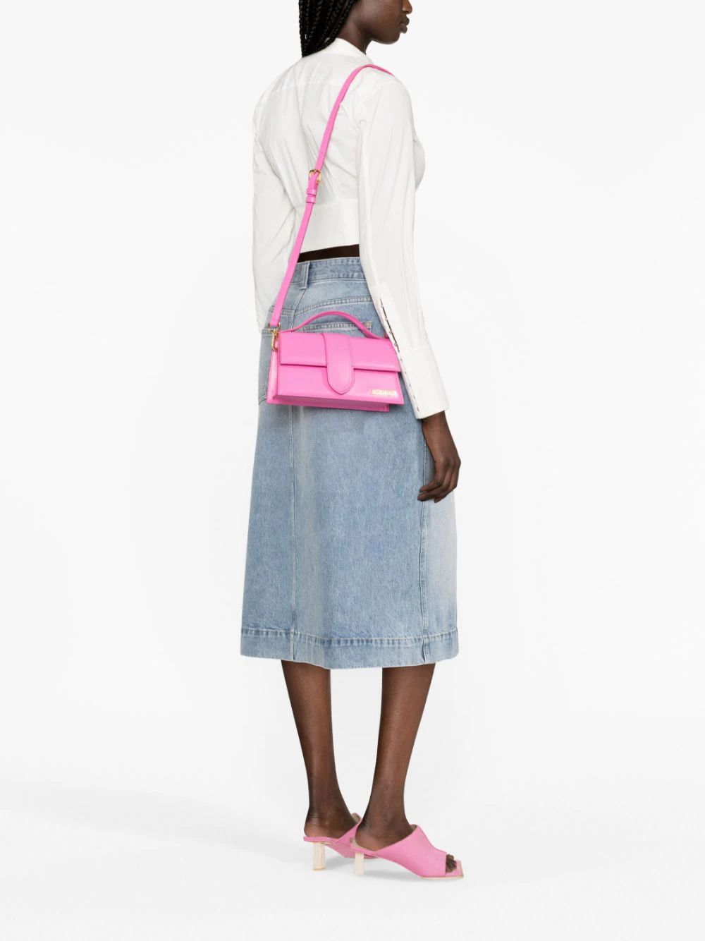 JACQUEMUS-Le-Grand-Bambino-Pink-2