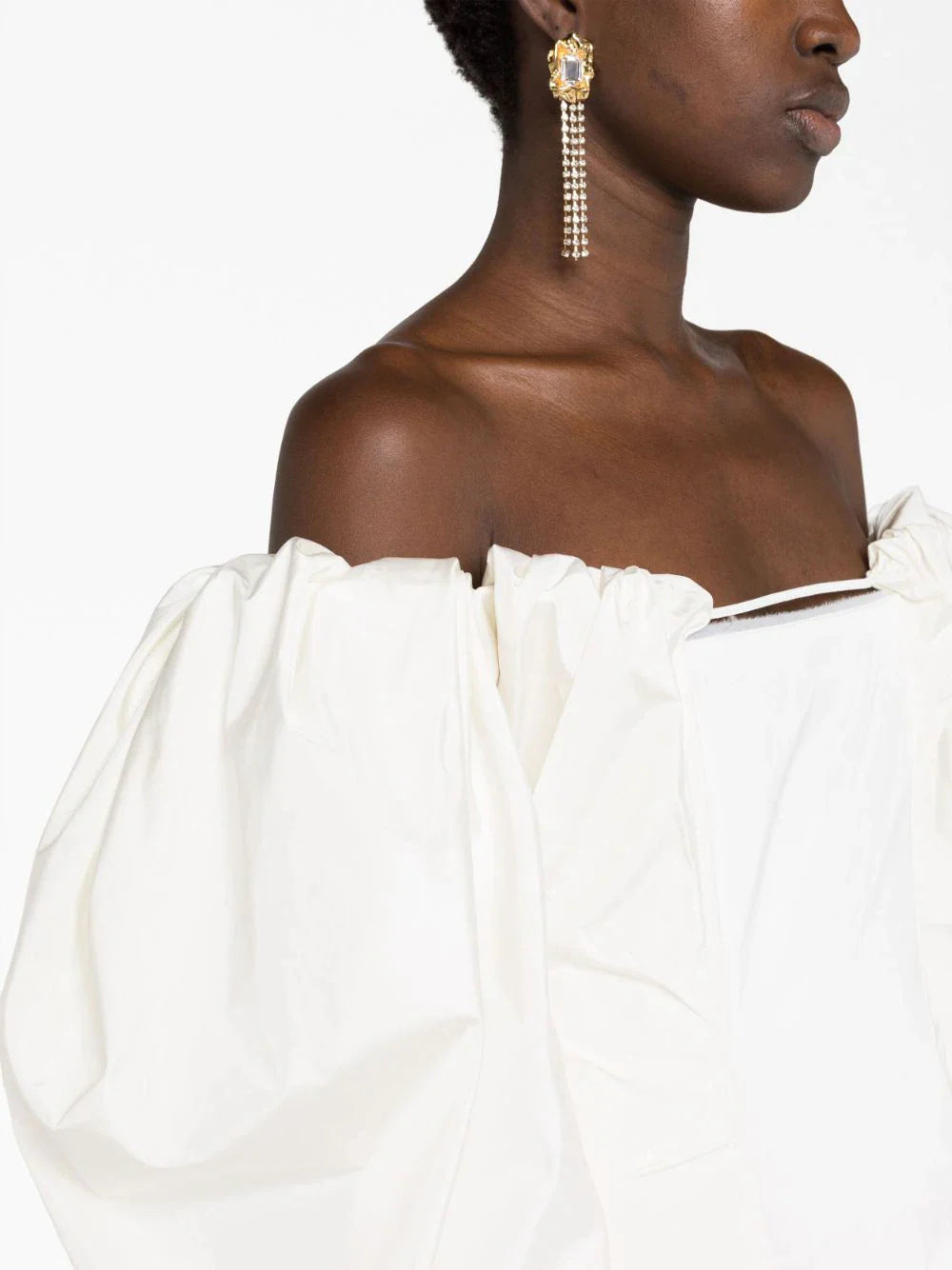 Jacquemus-La-Robe-Taffetas-Off-White-3