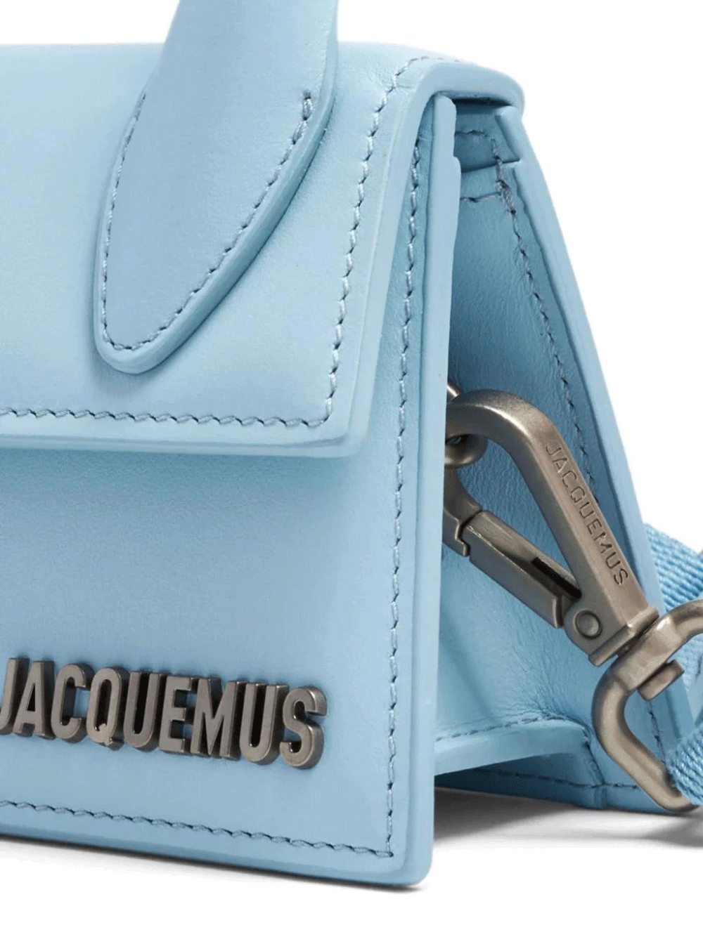 Jacquemus-Le-Chiquito-Homme-Light-Blue-3