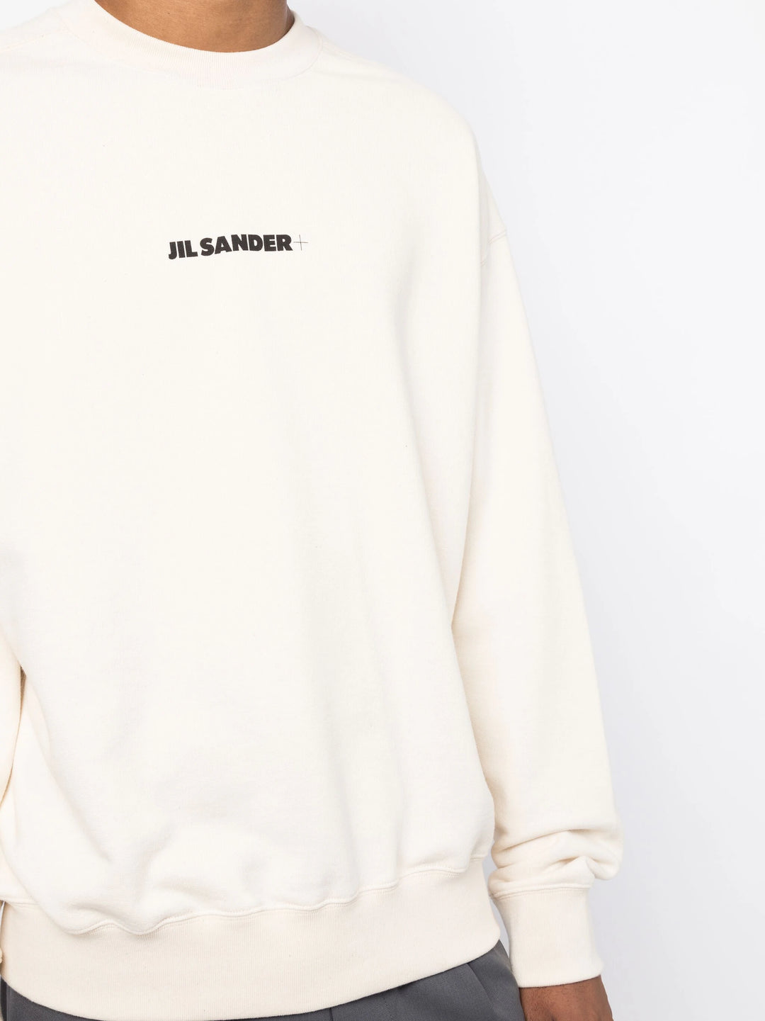 Jil-Sander-Logo-Sweatshirt-Beige_5