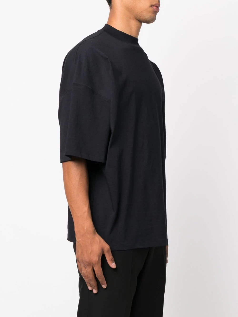 Jil-Sander-Round-Neck-Bolded-Tee-Navy-3