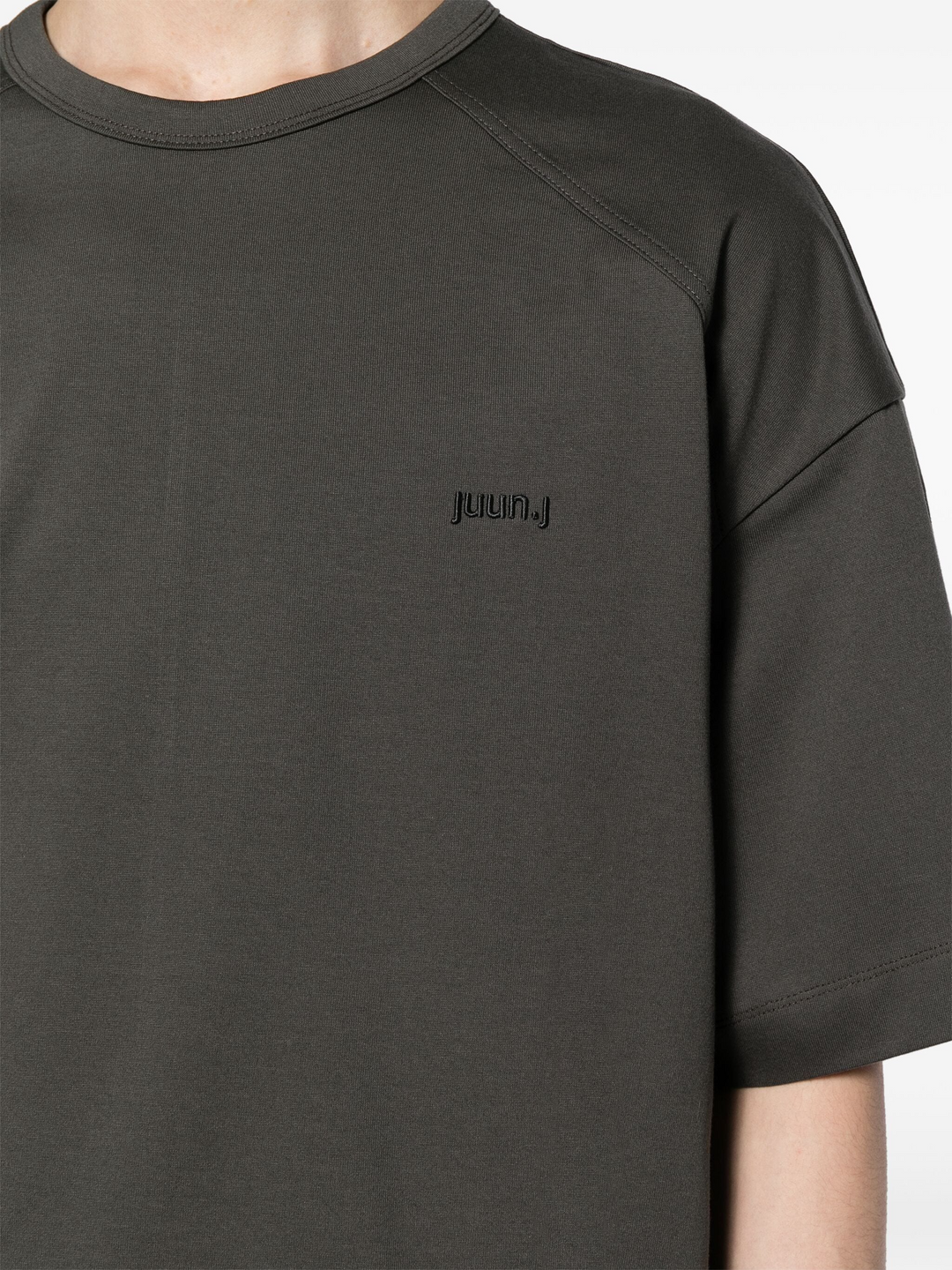 Juun.J-Layered-Side-Zip-Short-Sleeve-Tee-Grey-5