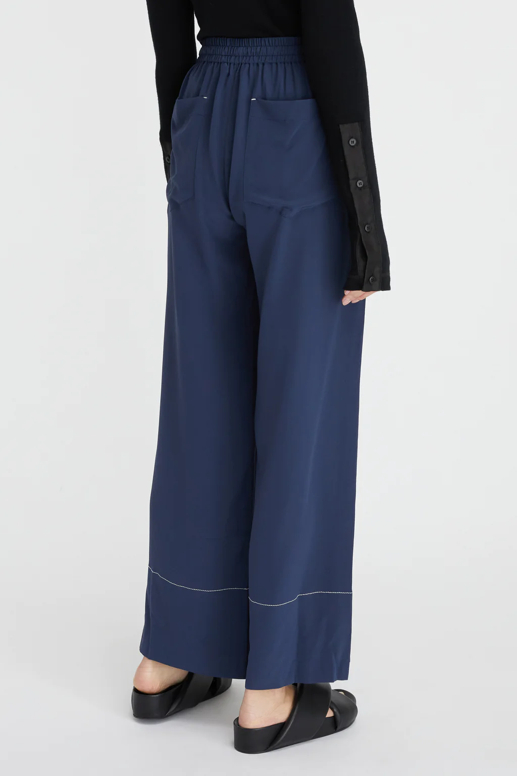 Lee-Mathews-Cassini-Pant-Blue-4