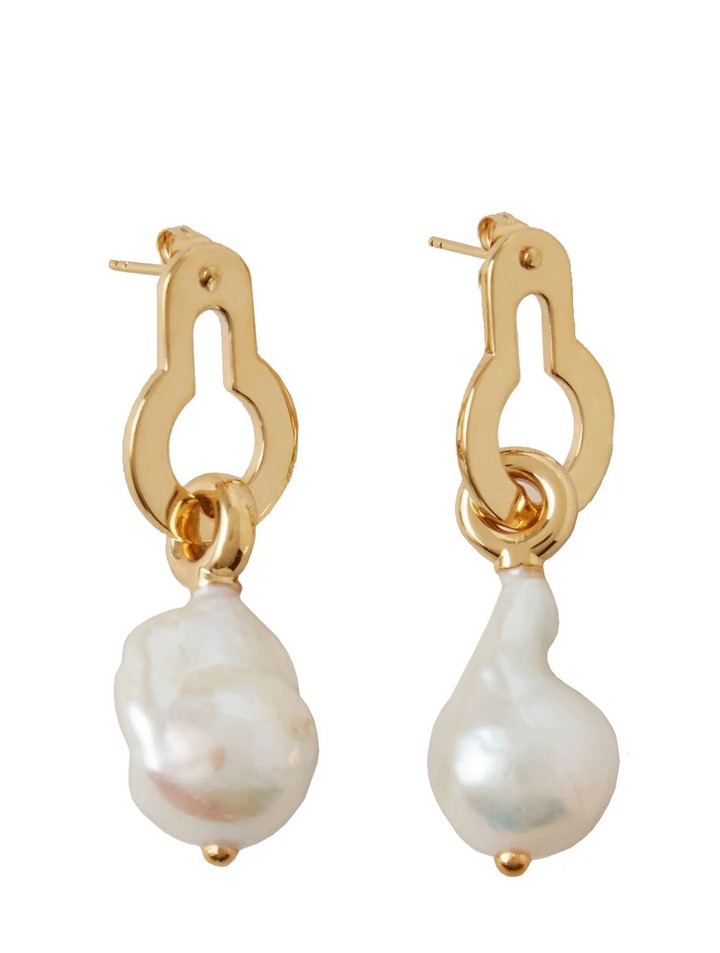 Amberley Baroque Pearl Earrings (Gold)