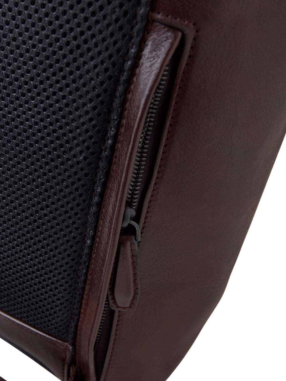 Mulberry-Camberwell-Backpack-Dark-Chocolate-Two-Tone-Leather-Dark-Chocolate-5
