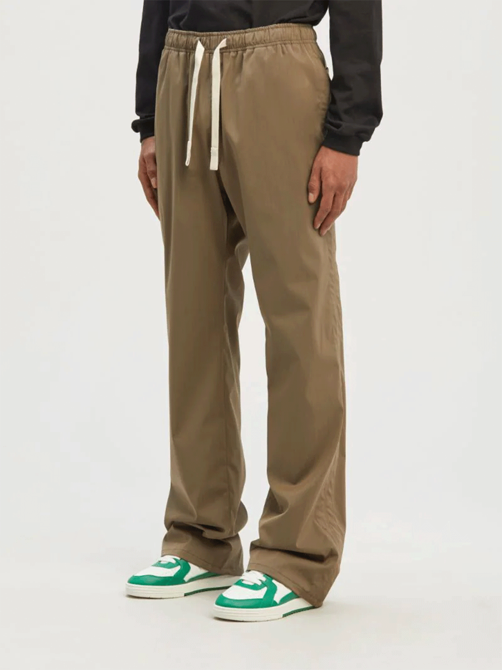 Palm-Angels-Monogram-Travel-Pants-Military-Black-3