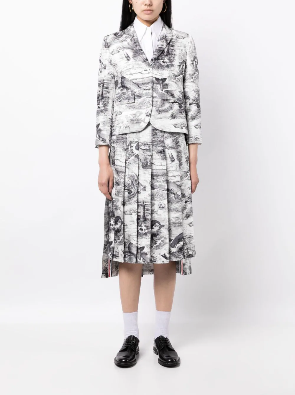 Thom-Browne-Knee-Length-Classic-Pleated-Skirt-Others-2