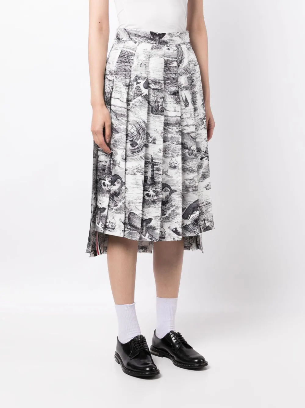 Thom-Browne-Knee-Length-Classic-Pleated-Skirt-Others-3