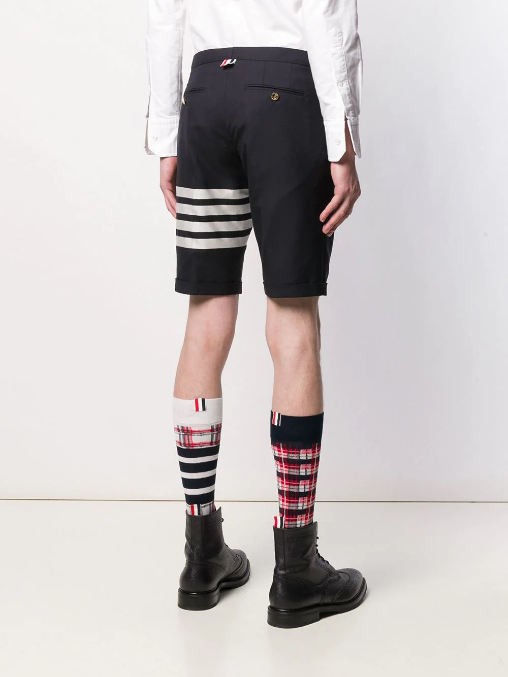 Thom-Browne-Low-Rise-Shorts-Fit-3-In-Engineer-Navy-4