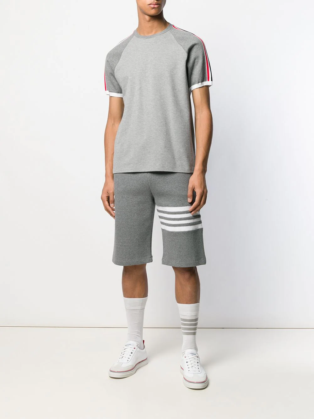 Thom-Browne-Short-Raglan-Sleeve-T-Shirt-Light-Grey-2