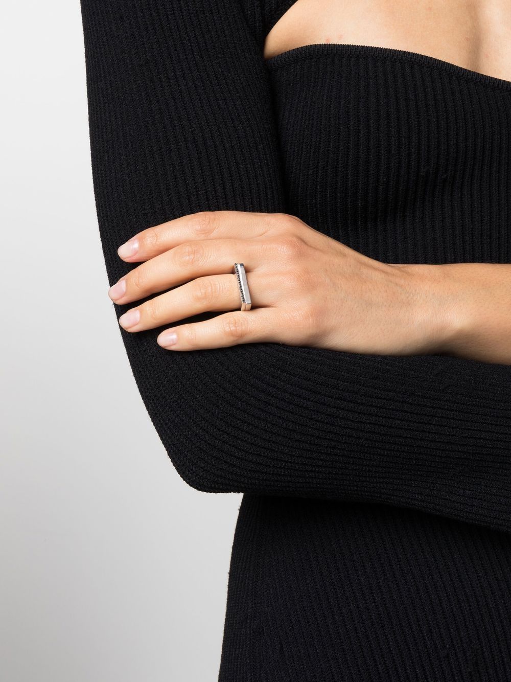 Tom-Wood-Step-Ring-Black-Spinel-925-Sterling-Silver-2