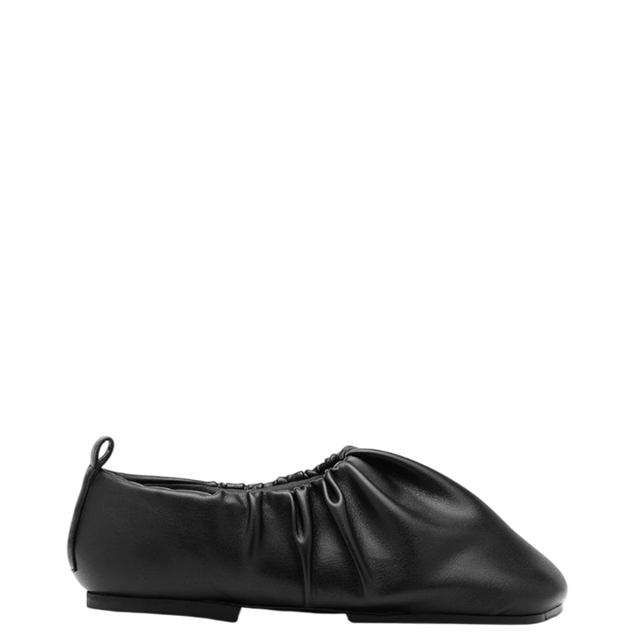YUME_YUME_Wrinkle_Flats_Black