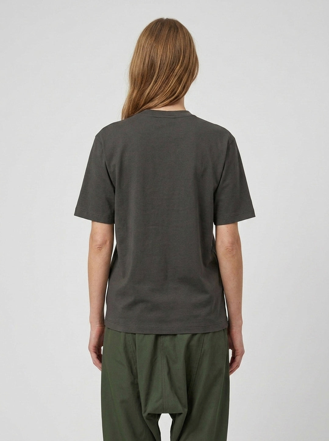 Badge Basic Tee | Blackjack | Club21 - back female