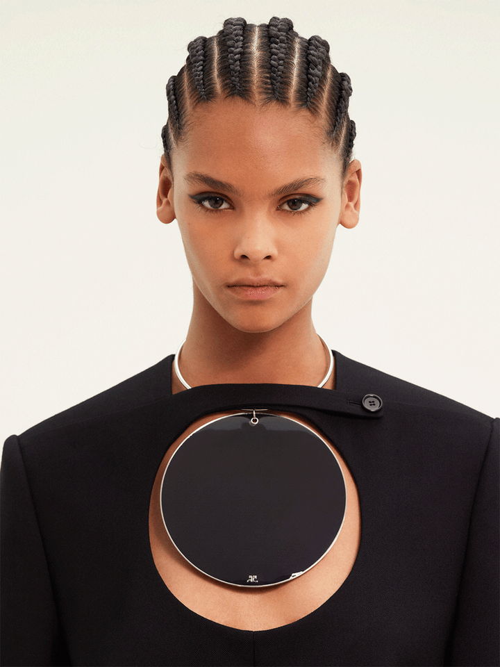 courreges-Holistic-Circle-Lacquered-Necklace-Black-3