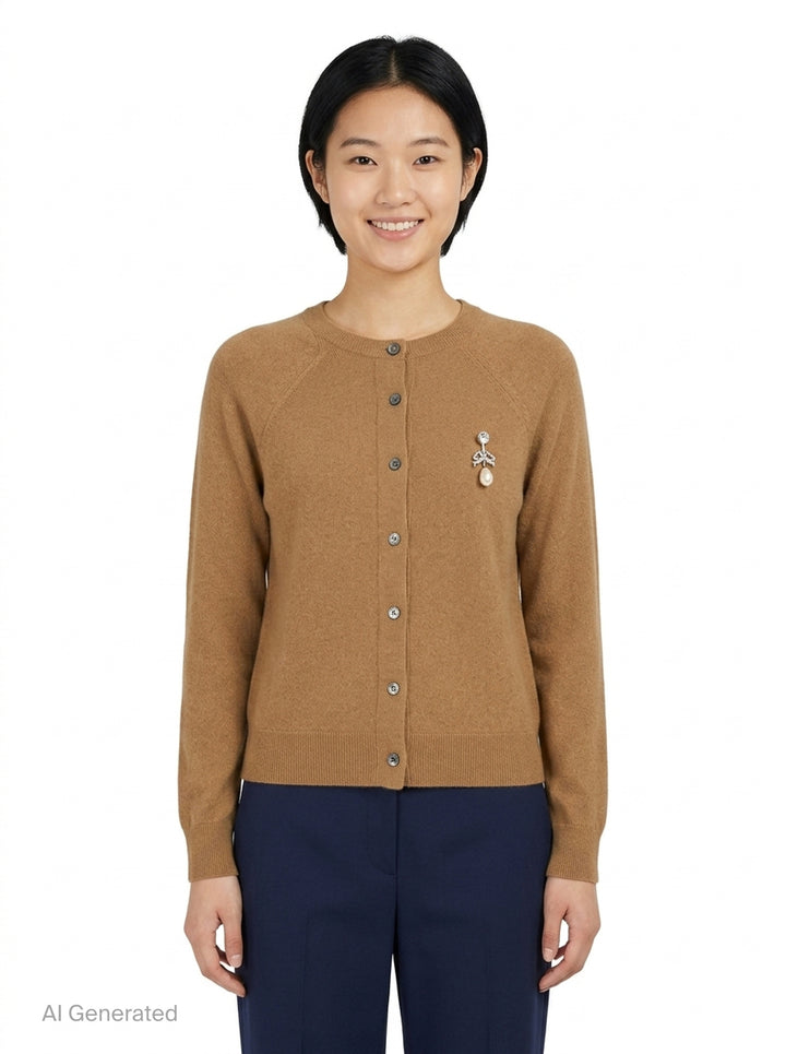Pearl Brooch Cashmere Cardigan | N°21 | Club21 - front