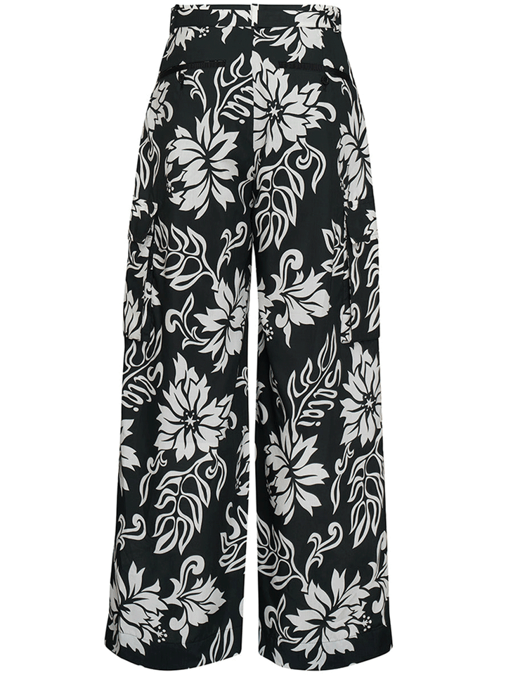 sacai-Floral-Print-Pants-Black-2