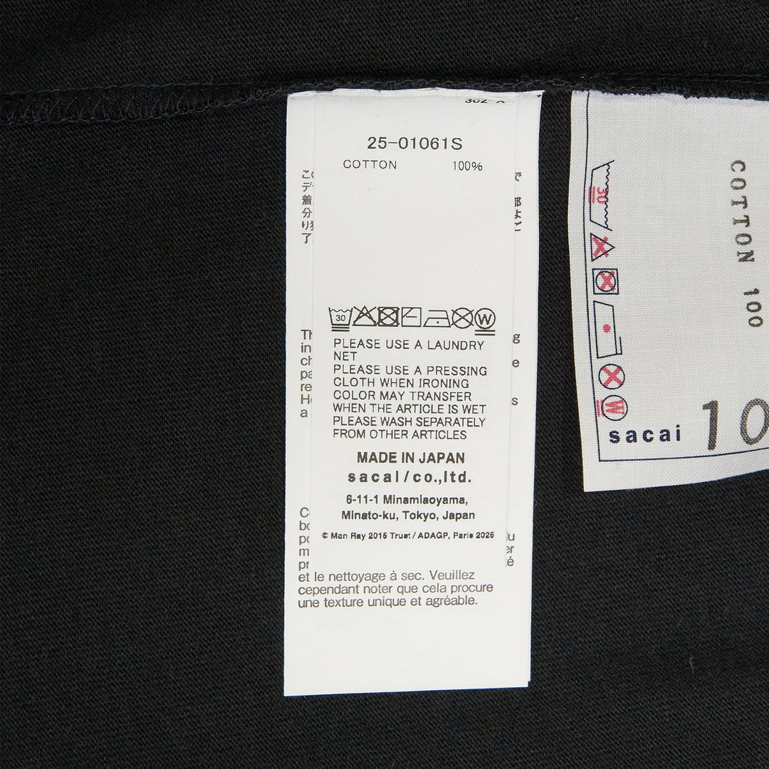 Club21 - sacai - Print T-Shirt - TEES - Black