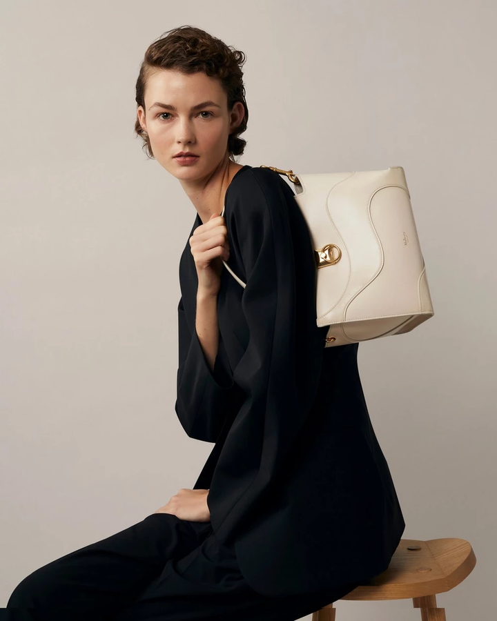 작은 어깨 아이리스 달걀 껍질 매트 부드러운 송아지 &amp; 주름진