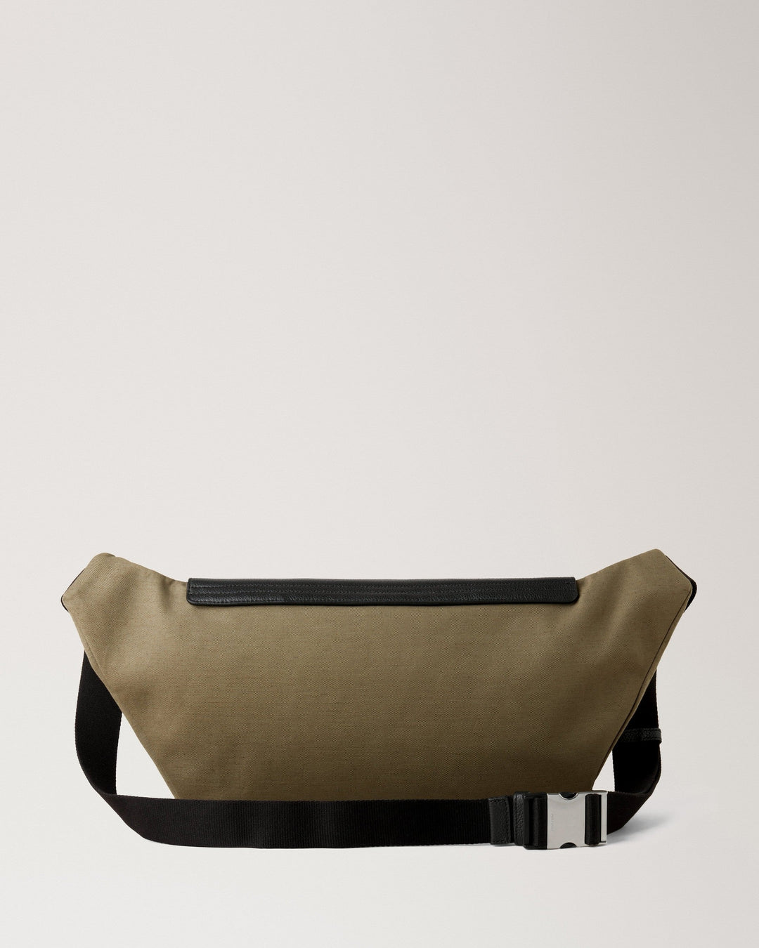 스카이 메신저 올리브 &amp; 블랙 캔버스 &amp; 스몰 클래식 그레인