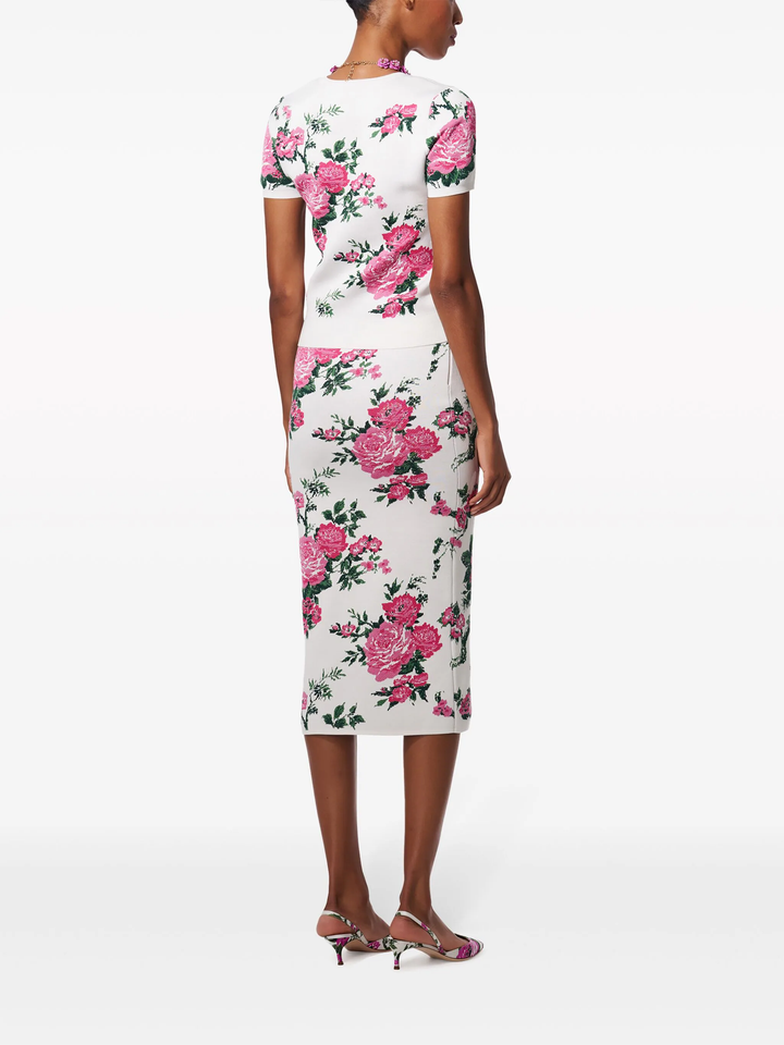 실크 자카드 소재의 크루넥 탑