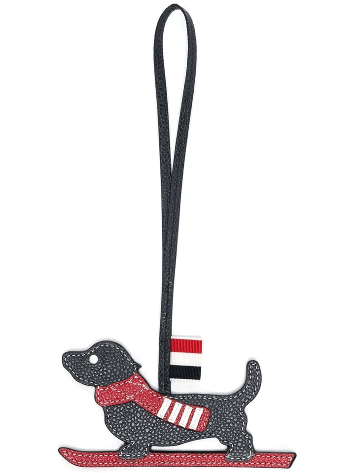 Thom-Browne-Holiday-Hector-On-Ski-Charm-Navy-1